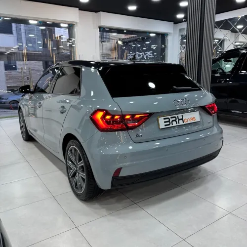 Audi A1 2024 Business Line