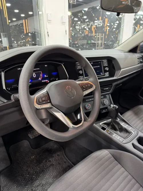 Volkswagen Jetta 2023 Confort