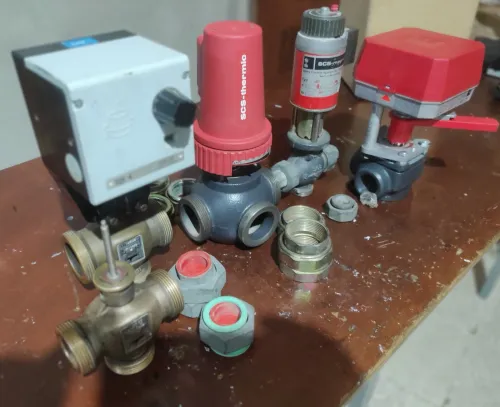Vanne 3 voix avec moteur 