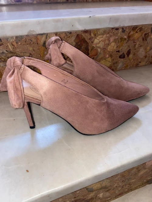 Tallons en din jamais porté rose pâle