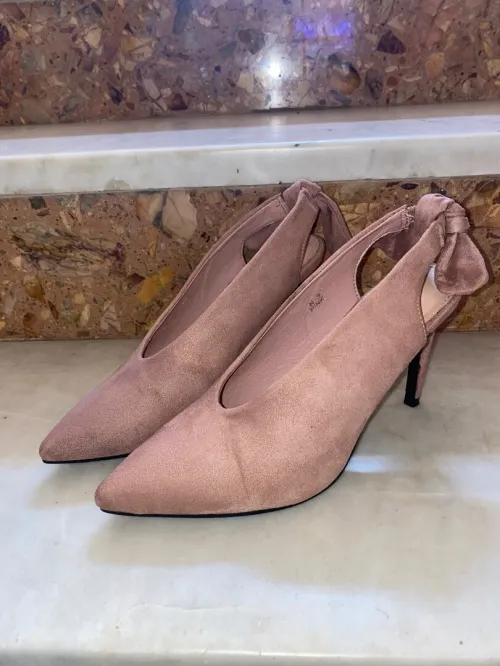 Tallons en din jamais porté rose pâle