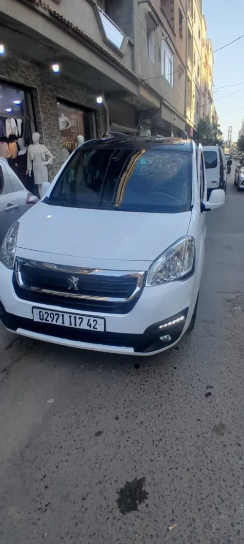 Peugeot Partner 2017 Tepee