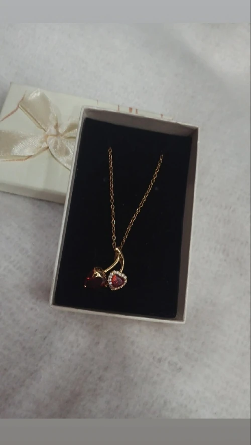 Collier inoxydable cerise cœur
