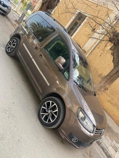 Volkswagen Caddy 2015 Cup