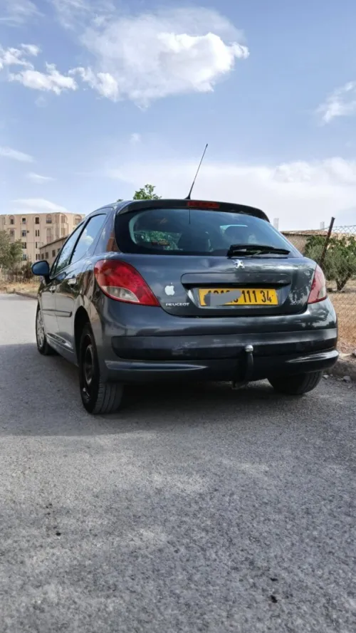 Peugeot 207 2011 