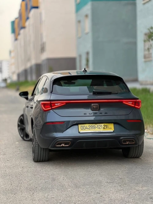 Cupra  Leon 2021 