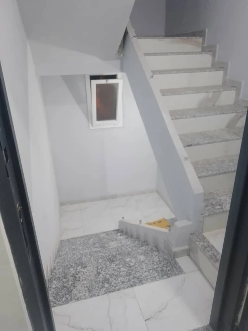 Location Appartement Niveau de villa Studio Alger Les eucalyptus