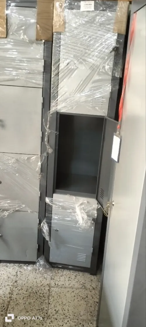 Armoire vestiaire métallique individuelle et collective 