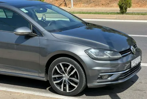 Volkswagen Golf 7 2018 Confortline