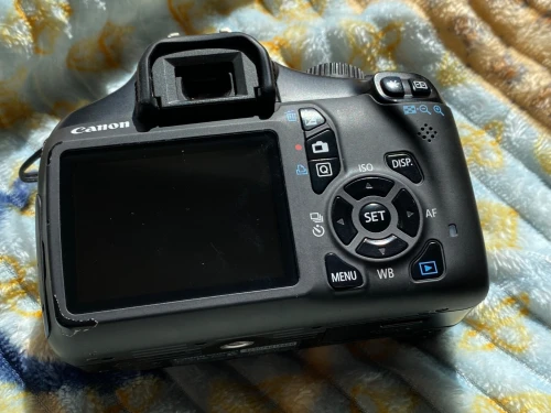 Camera canon Eos 1100d 