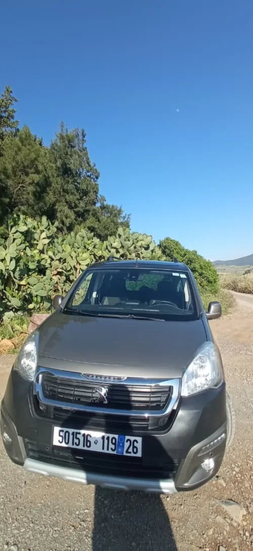 Peugeot Partner 2019 Tepee Allure 