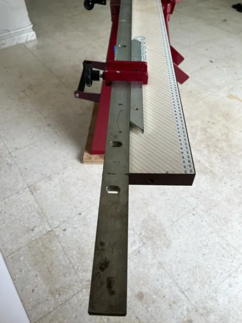 معدات إطار احترافية (Guillotine + Assembleuse)
