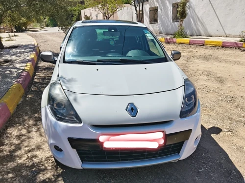 Renault Clio 3 2012 Night and Day