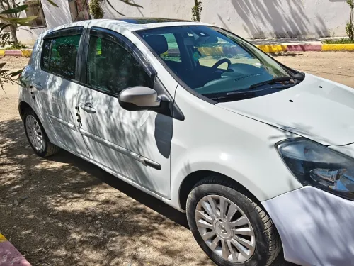 Renault Clio 3 2012 Night and Day