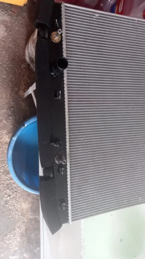 Radiateur livan gx3 pro boîte auto