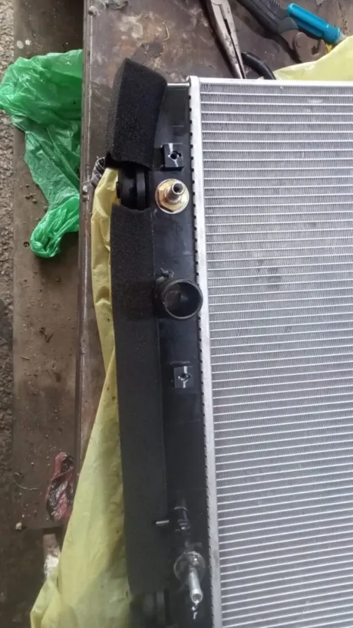 Radiateur livan gx3 pro boîte auto