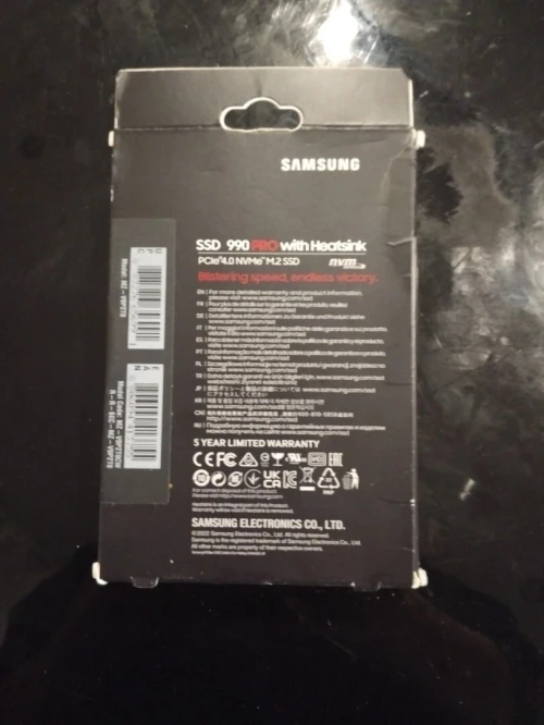 Samsung 990 PRO 2TB PCIe Gen4 NVMe M.2 SSD  Heatsink