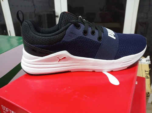 Puma wired run original  Made in Vietnam  41 - 42 - 43 