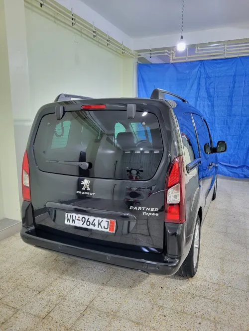 Peugeot Partner 2018 Tepee Allure 