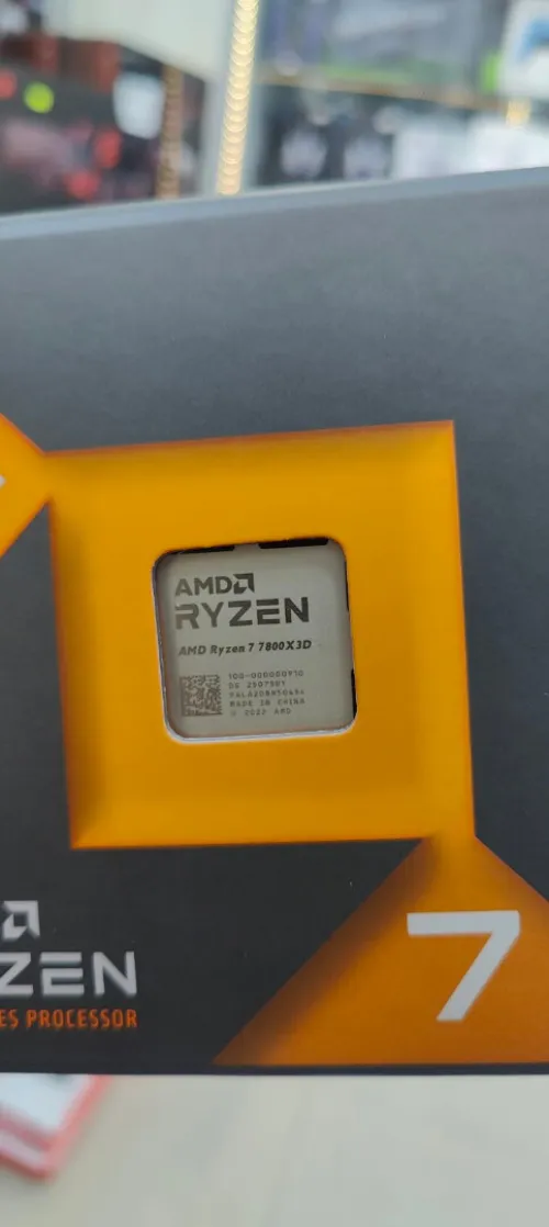AMD Ryzen 7 7800X3D (4.2 GHz / 5.0 GHz) BOX