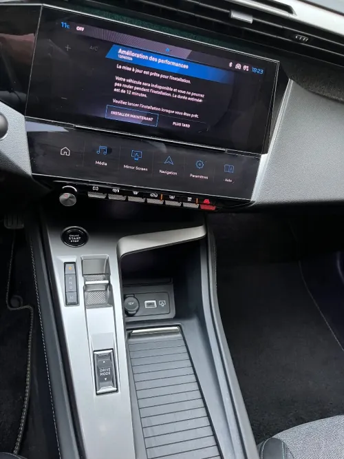 Peugeot 408 2023 Pack allure