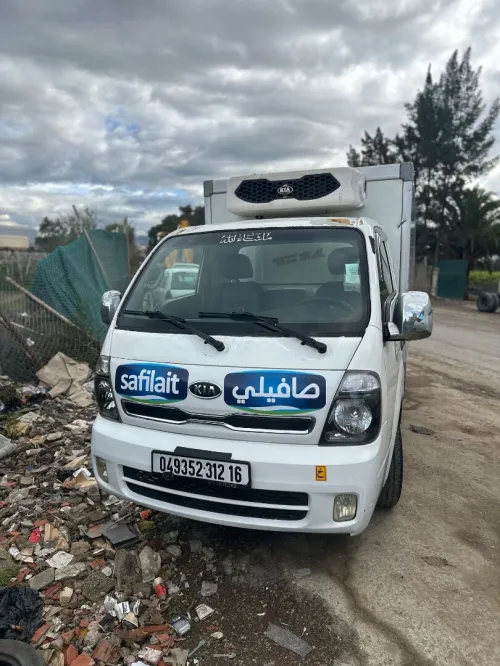 Kia K2700 frigo 2012