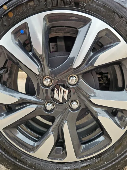Suzuki Swift 2026 GLX Monte Carlo