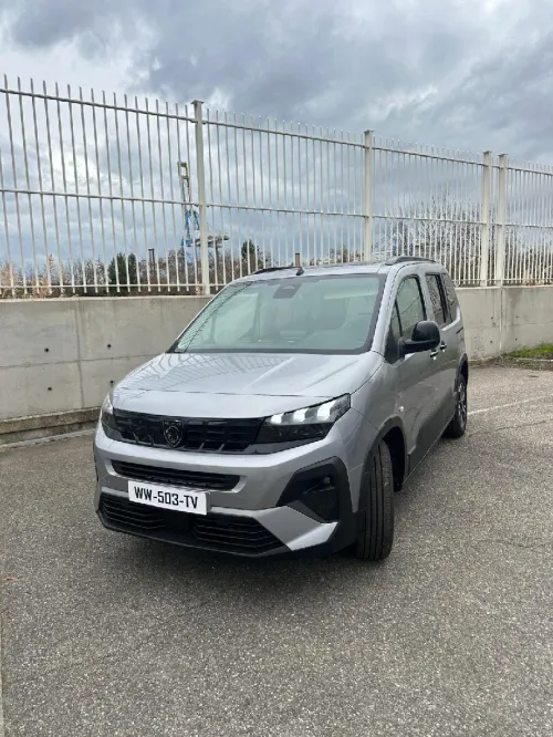 Peugeot Refter 2026 GT