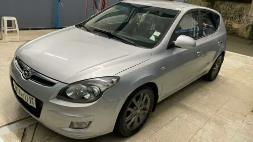 Hyundai i30 2011 Toute options