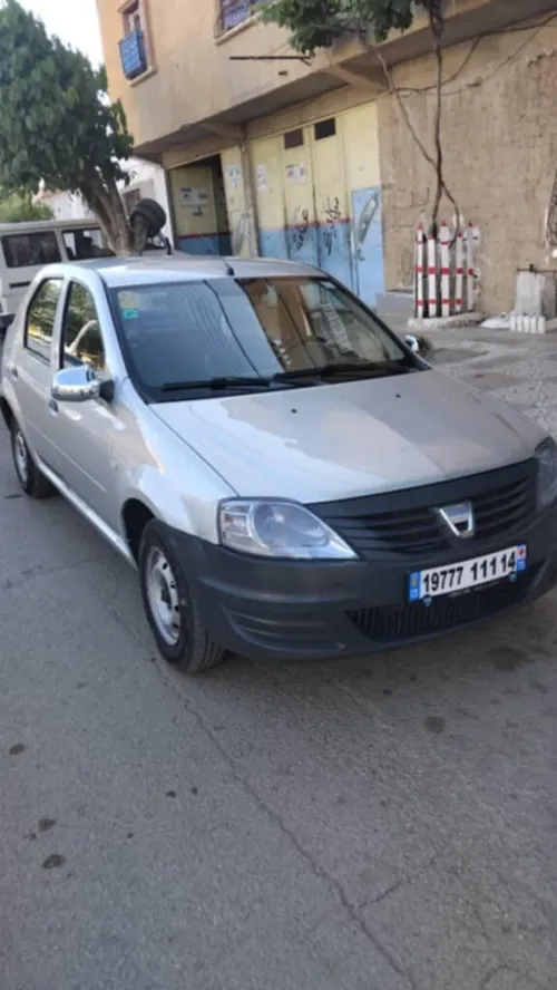 Dacia Logan 2011 La base
