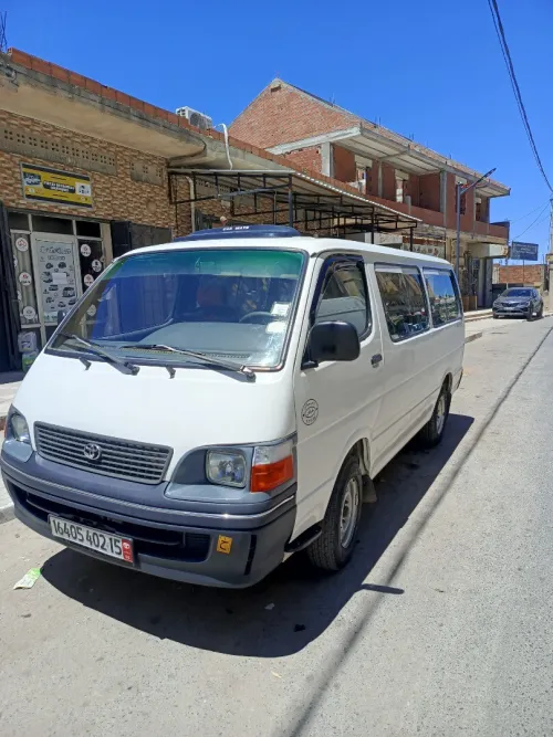 Toyota Hiace 2002