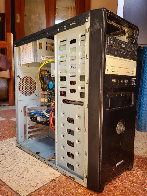 Pc gamer i3 4130 + gt 1030 +8gb ram