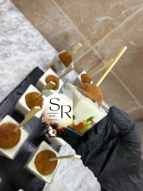 Les sales