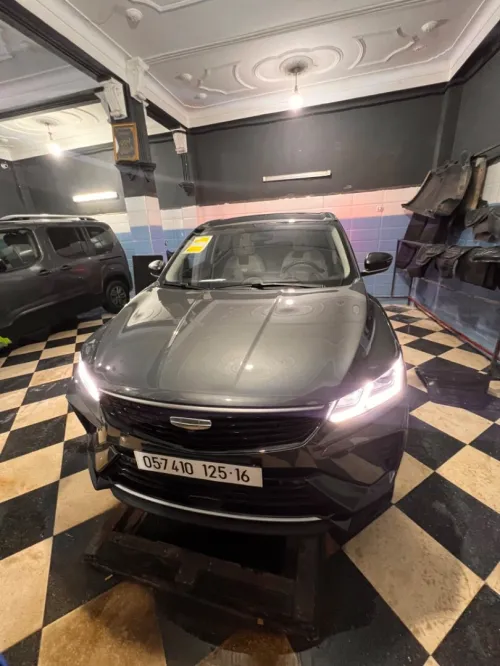 Geely Coolray 2025 