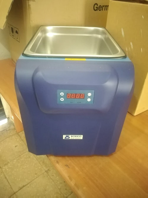 : Bain-Marie Laboratoire BOECO PWB-8 - 8 Litres - NEUF