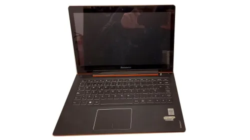 Lenovo IdeaPad U330p/13,3"/i5-4210U/8GB RAM/256GB SSD