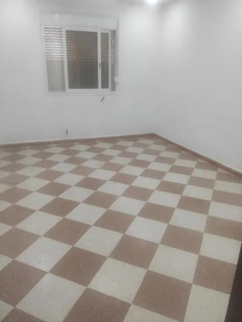 Location Appartement Niveau de villa F2 Alger Khraissia