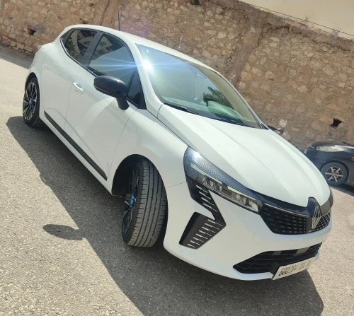 Renault Clio 5  2024 Evolution