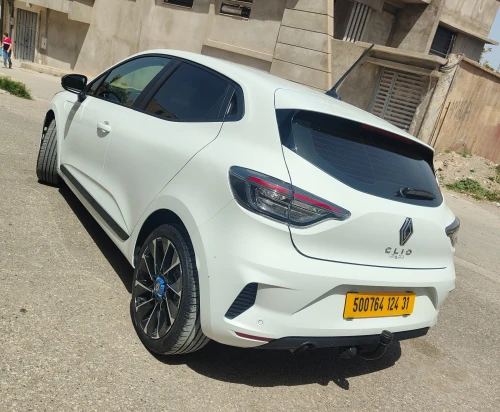 Renault Clio 5  2024 Evolution