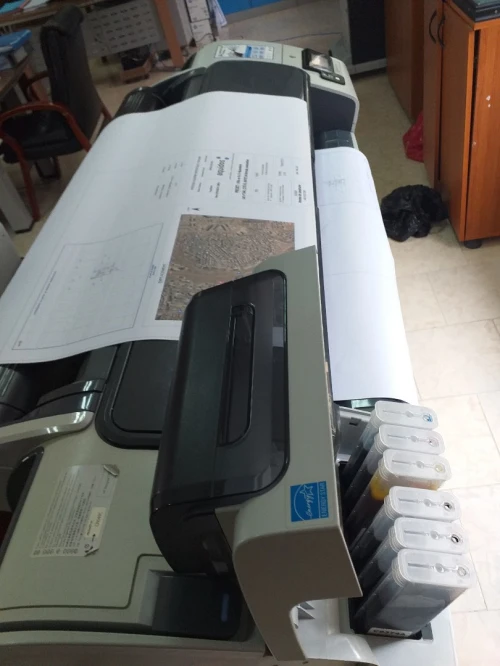 TRACEUR HP T795 A0 44" + système d'encre rechargeable 