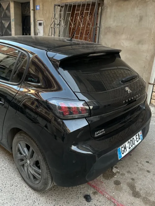 Peugeot 208 2023 Allure Pack
