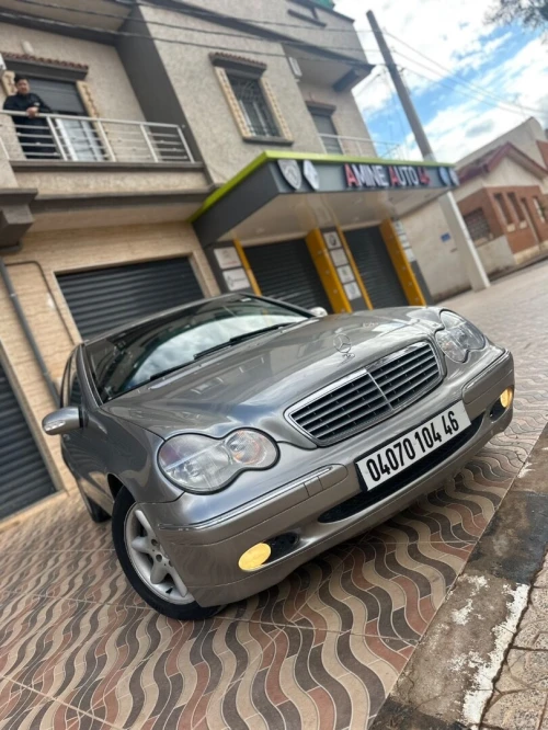 Mercedes Classe C 2004 
