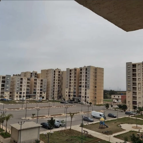 Location Appartement F4 Oran Sidi chami