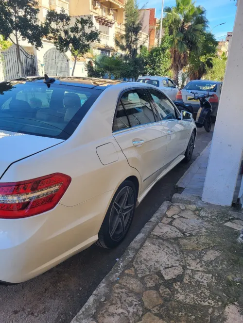 Mercedes Classe E 2013 AVANTGARDE Pack AMG