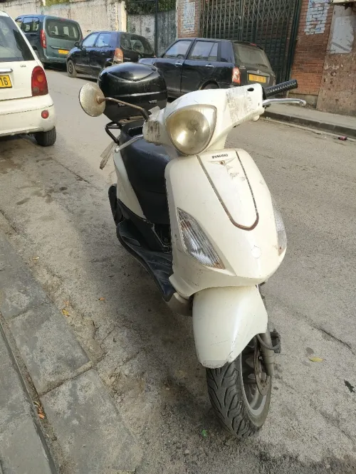 Piaggio Piaggio 2013
