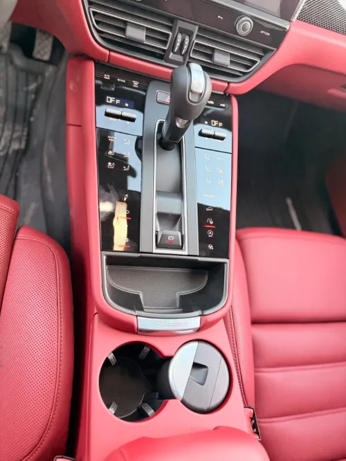 Porsche Macan T 2026 