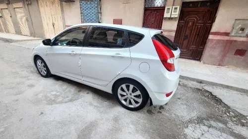 Hyundai Accent RB  5 portes 2018 Préstige