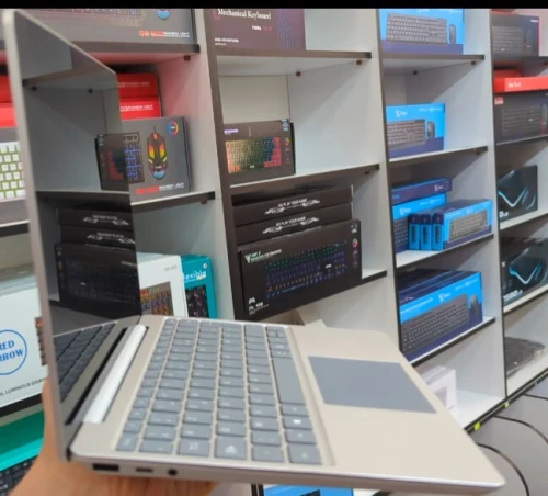 Microsoft Surface Laptop Go 1