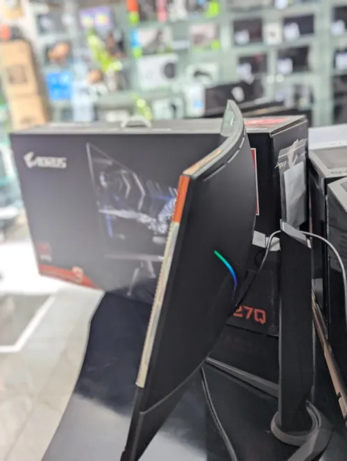 Mouniteur Gaming AOURUS