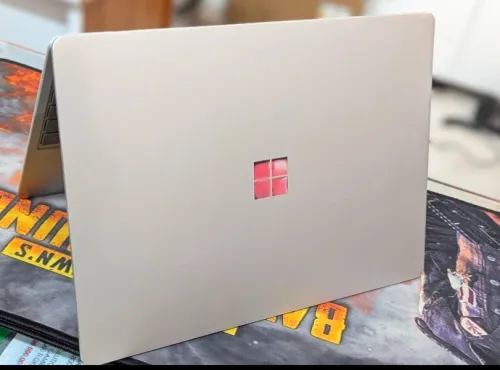 Microsoft Surface Laptop Go 1